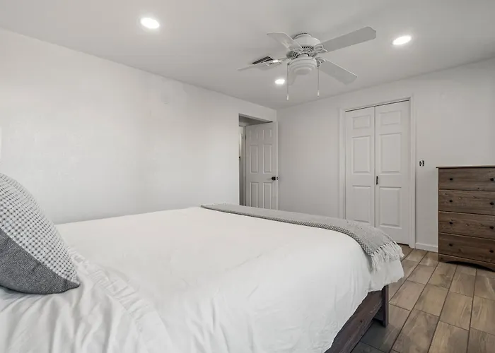 Holiday home Luxe 4br 2bth L Pool & Grill L Location L Mountain View L Family Vacation L Rv Site