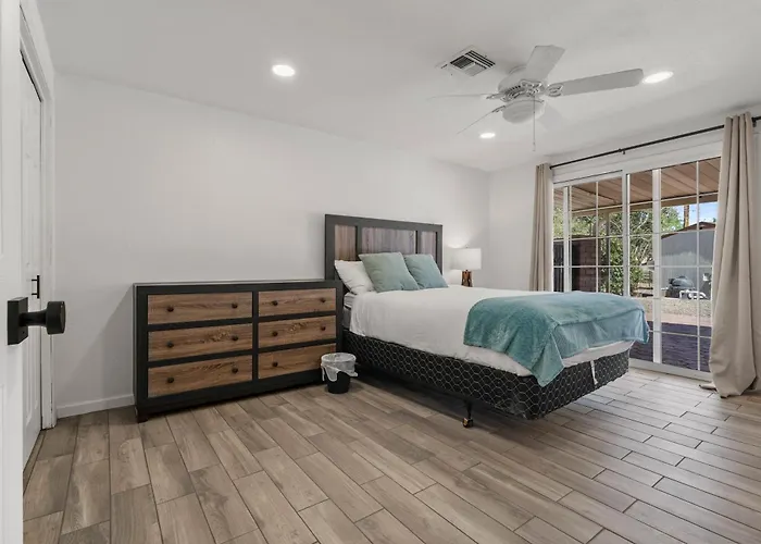 Luxe 4br 2bth L Pool & Grill L Location L Mountain View L Family Vacation L Rv Site Holiday home Sierra Vista